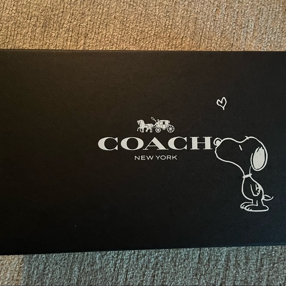 COPY - NWT in Box! Coach Snoopy collection large zip wristlet - Ocean blue- - Picture 6 of 6